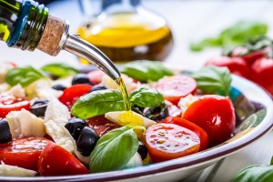 Image for Mediterranean Diet May Provide Better Bone Health for Postmenopausal Women