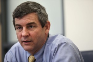 Image for Huntington Ingalls CEO Mike Petters To Donate Whole of Annual Salary to Education Fund